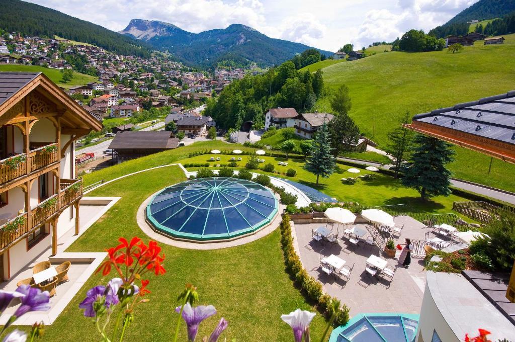 Alpin & Vital Hotel La Perla Ортізеї Екстер'єр фото